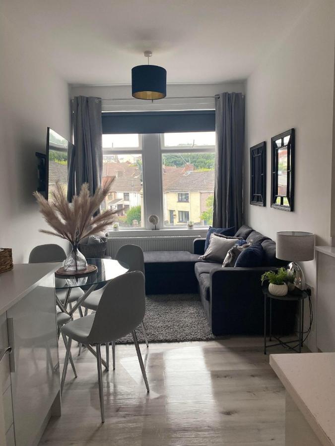 The Retreats 2 Kenfig Hill Pet Friendly 2 Bedroom Flat With King Size Bed Twin Beds And Sofa Bed Sleeps Up To 5 People Екстер'єр фото